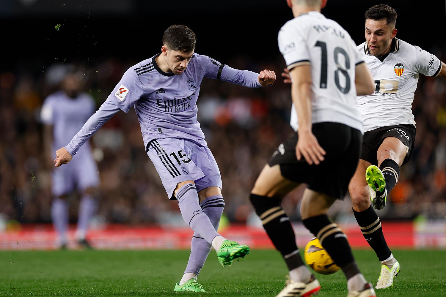 Valencia  vs  Real Madrid