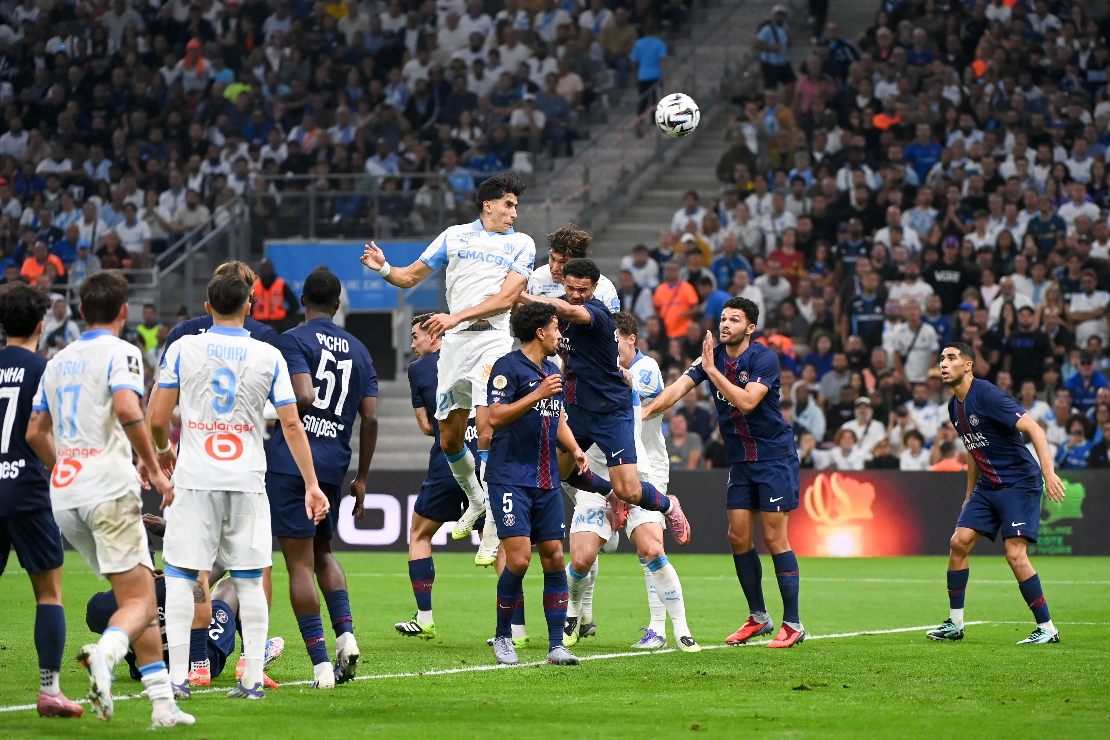 Le PSG reçoit l’OM pour un classique intense de Ligue 1